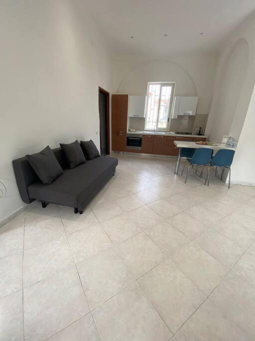 Holiday House Duomo 202 나폴리 외부 사진